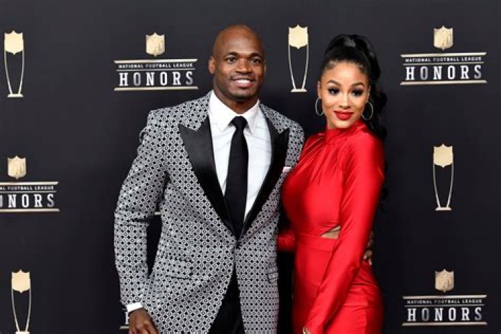 Adrian Peterson: Wife, net worth, tattoos, smoking & body facts