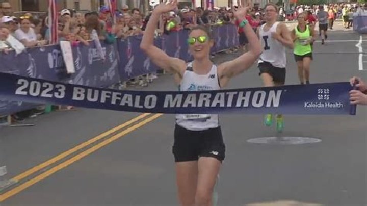 Ali Touhey Biography, Age, Education, WKBW-TV, Husband, Children and Salary.