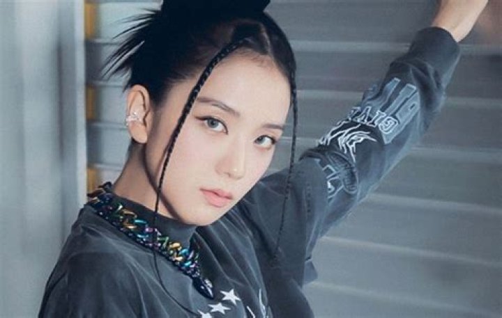 Blackpink’s Jisoo Biography: Age, Net Worth, Songs, Instagram, Albums, Wikipedia, Awards, Movies