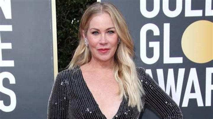 Christina Applegate Net Worth, Income, Salary, Earnings, Biography