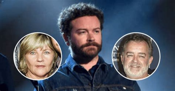 Christopher Masterson Parents: Meet Carol Masterson and Peter Masterson