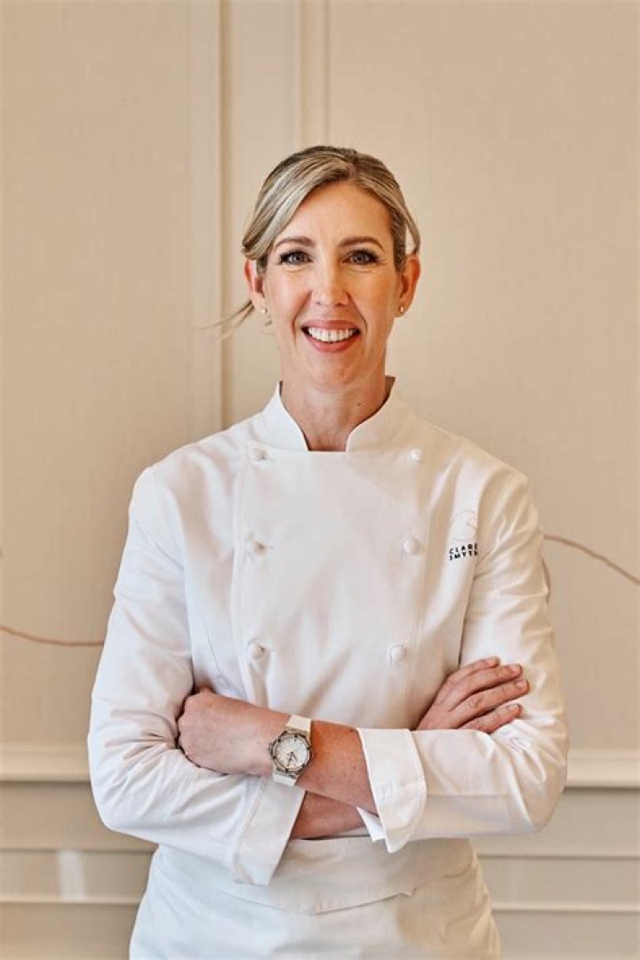 Clare Smyth: Husband, net worth, tattoos, smoking & body measurements