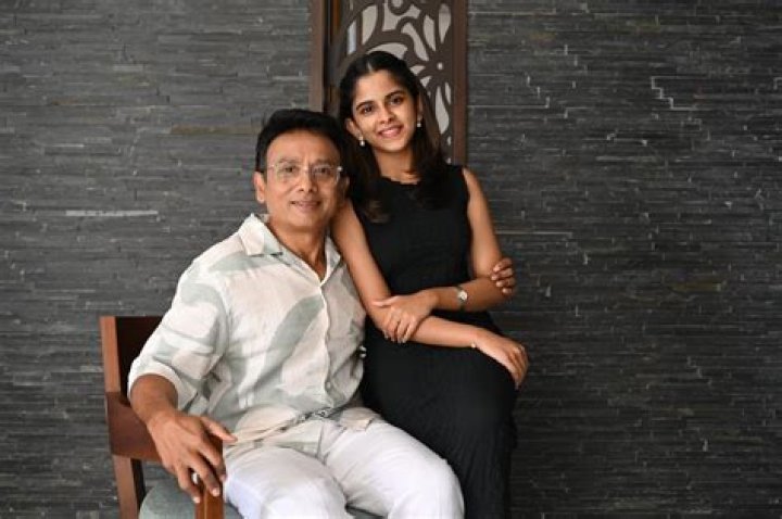 Comedy Ullas Pandalam Wikipedia Age Wife Family And Net Worth