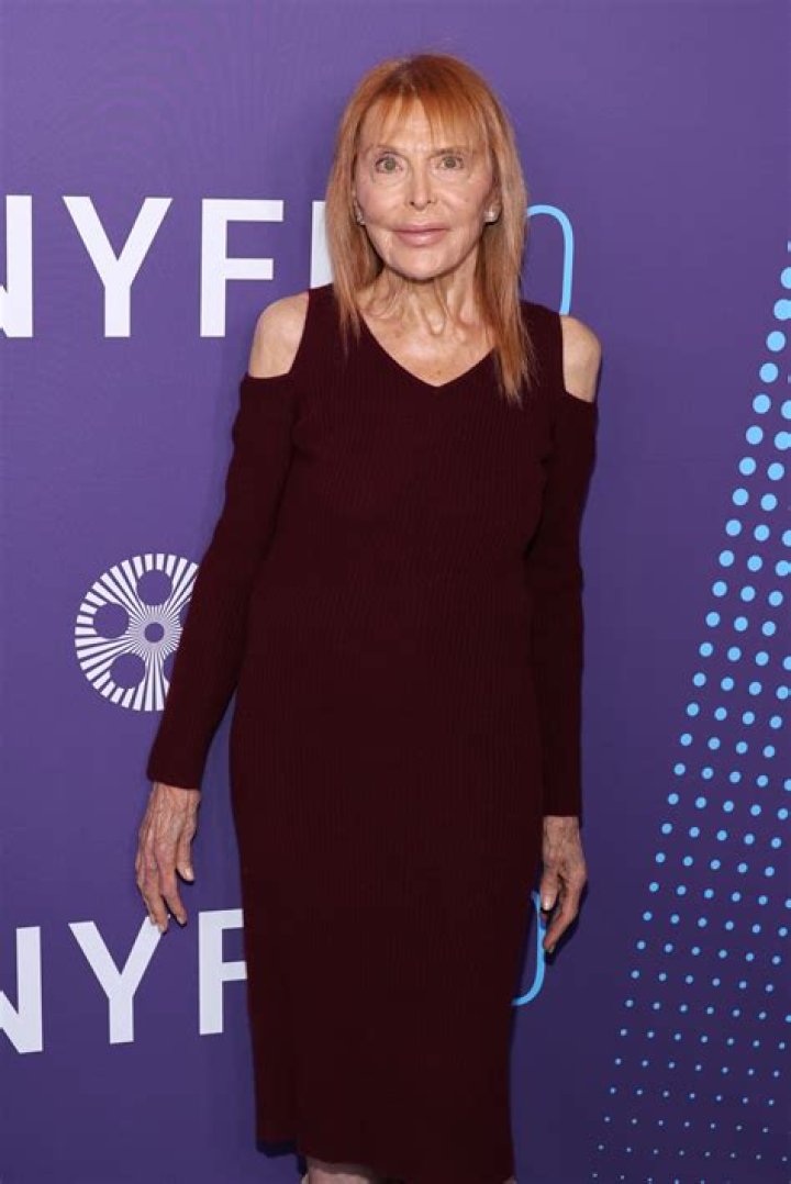 Denise Whitaker Bio, Wiki, Age, Height, Family, Husband, Salary, KOMO4, and Net worth