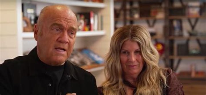 Greg Laurie Bio, Age, Wife, Family, Church, Son, Net Worth, Books