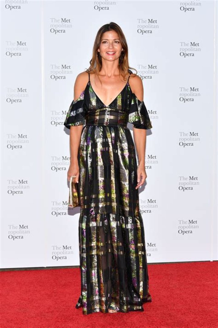 Jill Hennessy net worth, age, height, husband, boyfriend, kids, biography, wiki