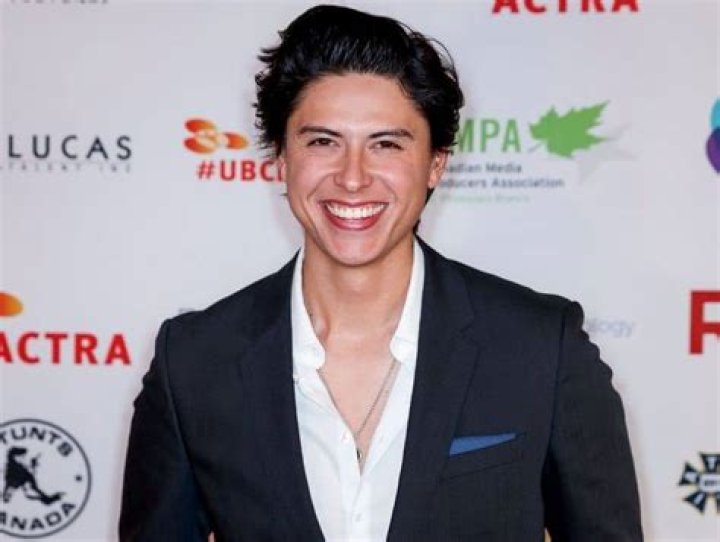 Jordan Connor (Actor) Wiki, Bio, Height, Weight, Girlfriend, Age, Net Worth, Career, Facts