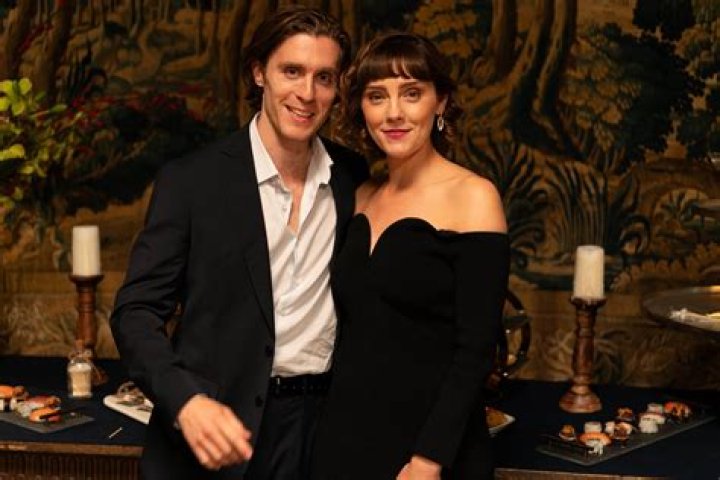 Meet Jack Farthing Girlfriend- Is He Married?