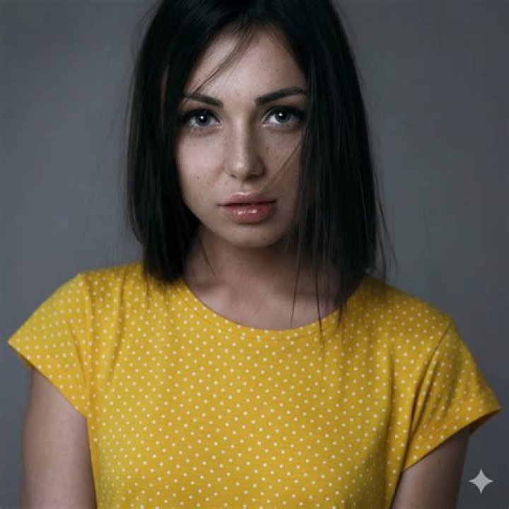 Olivia Delcan (Actress) Wiki, Bio, Age, Height, Weight, Family, Boyfriend, Career, Net Worth, Facts