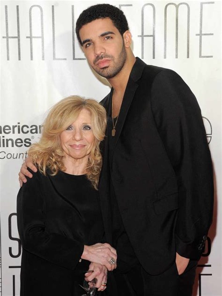 Sandi Graham Bio, Wiki, Age, Family, Husband, Children, Drake, and Net Worth