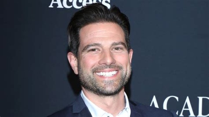 Scott McGillivray’s net worth, biography, fact, career, awards and life story