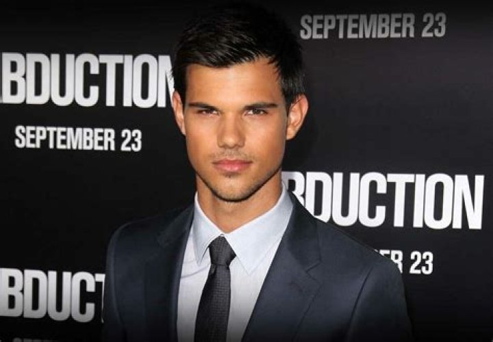Taylor Lautner’s net worth, fact, career, awards, biography & life story