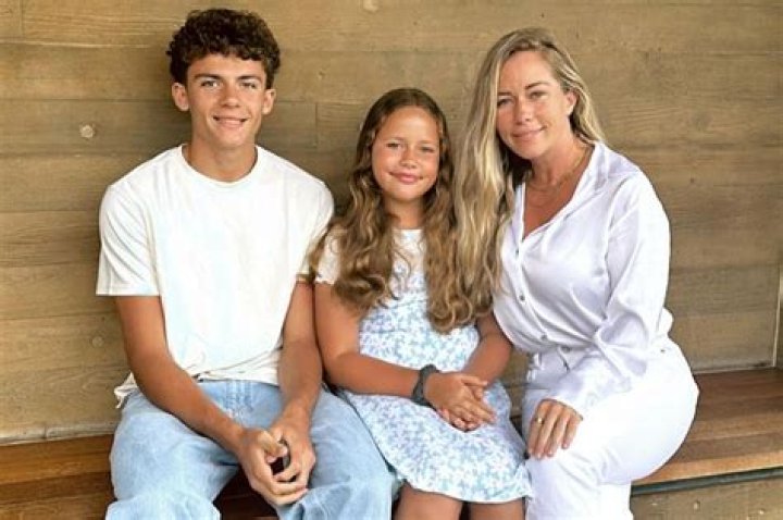 The Untold Truth Of Kendra Wilkinson’s Net Worth, Relationships and Family