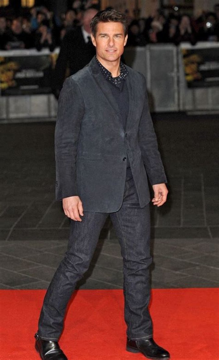 Tom Cruise Height Weight Shoe Size