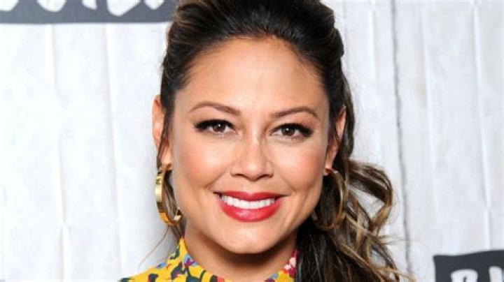 What Ethnic Background Race Or Heritage Does Vanessa Lachey Belongs To?