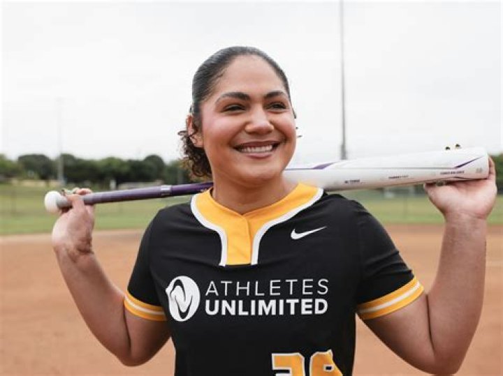 Who Are Jocelyn Alo’s Parents? Everything On The Athlete
