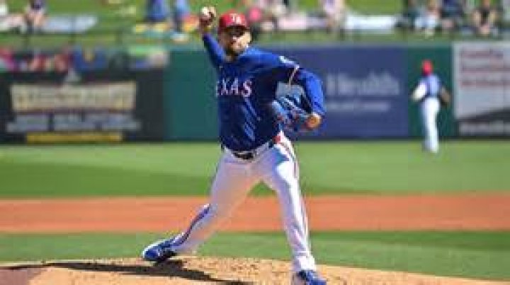 Who Are Nathan Eovaldi Parents? Father And Mother Revealed