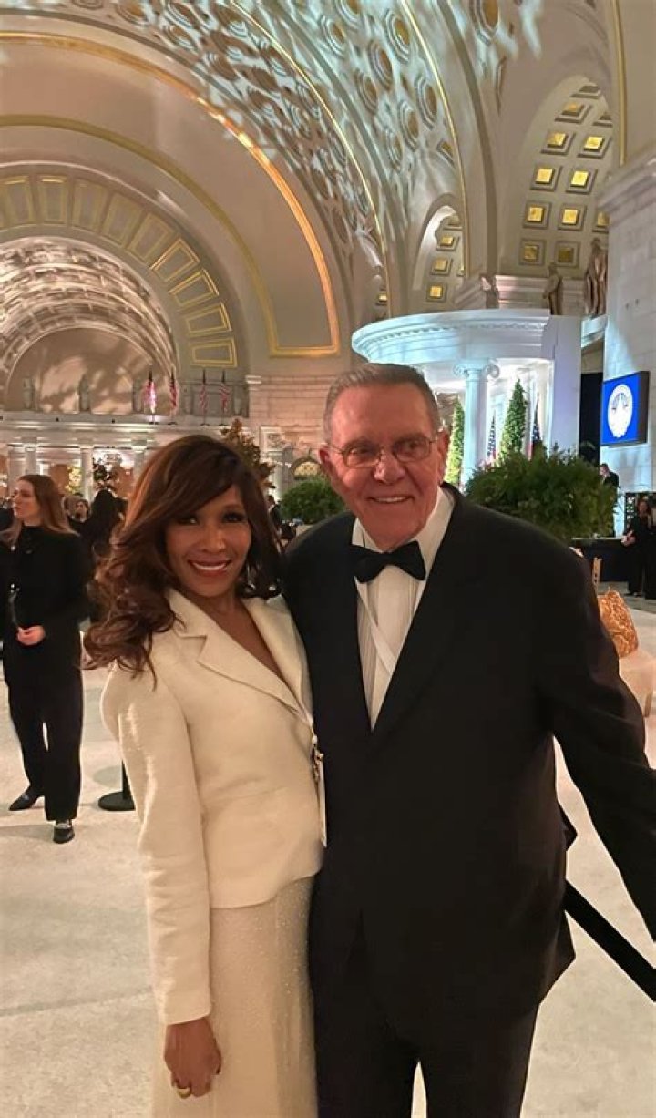 Who Is Angela McGlowan? General Jack Keane New Wife Age – Meet Her On Instagram