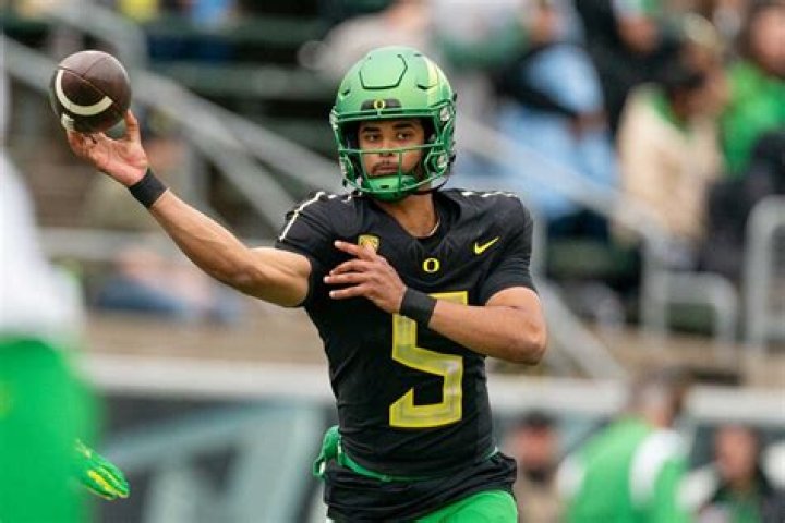 Who Is Dante Moore And How Old Is He? Notre Dame Quarterback’s Parents Bio Revealed