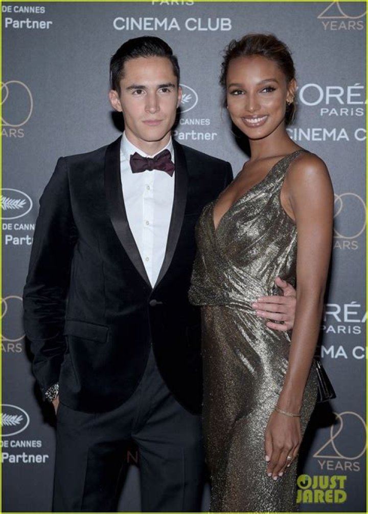 Who Is Juan David Borrero? Net Worth, Parents & Family – Meet Jasmine Tookes Husband